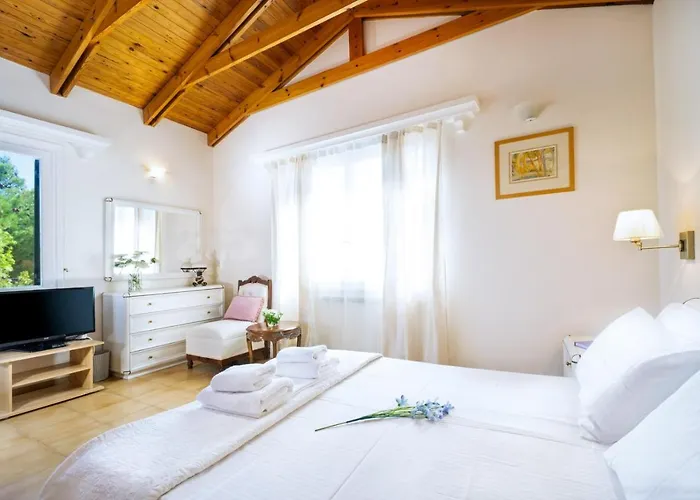 Giani By Posarellivillas