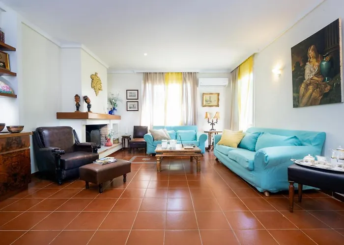 Villa Giani By Posarellivillas